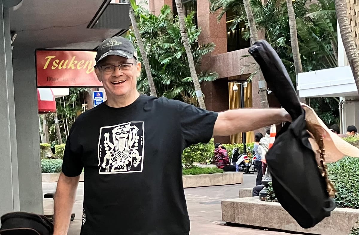 Come hear me live 10 pm